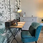 Apartment A 10 Min Du Centre Avec 2 Et Garage *